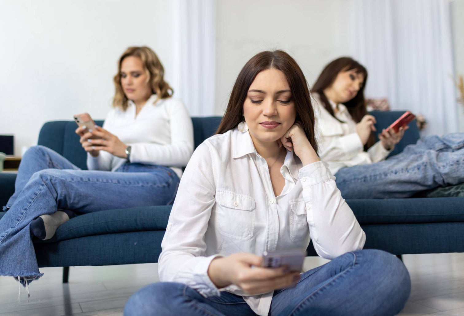 Social Anxiety Therapy in Mid Wilshire, CA